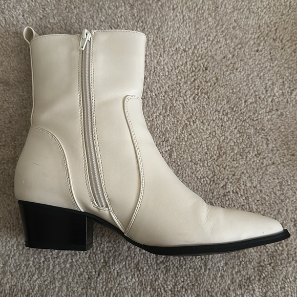 Glamorous Ankle western boots off white wide fit size US6/EU 37 - Picture 8 of 10